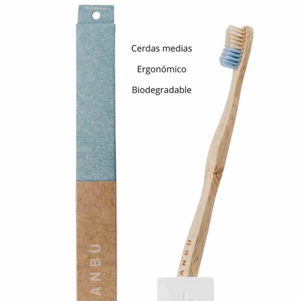 Cepillo de dientes de dureza media de bambu y cerdas veganas marca Banbu